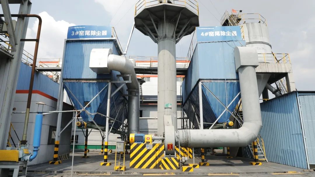 1692577347472623.jpg 640 (4).jpg